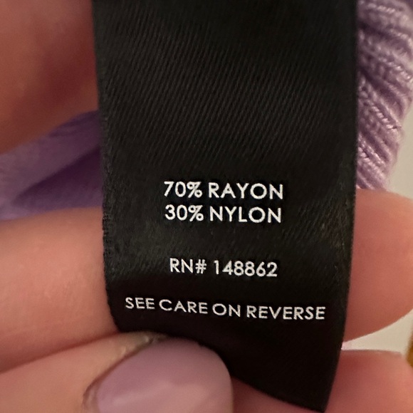 torrid Lavender Ribbed V-Neck Tank - Picture 5 of 7